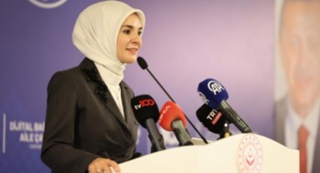 Aile ve Sosyal Hizmetler Bakanı Göktaş, 