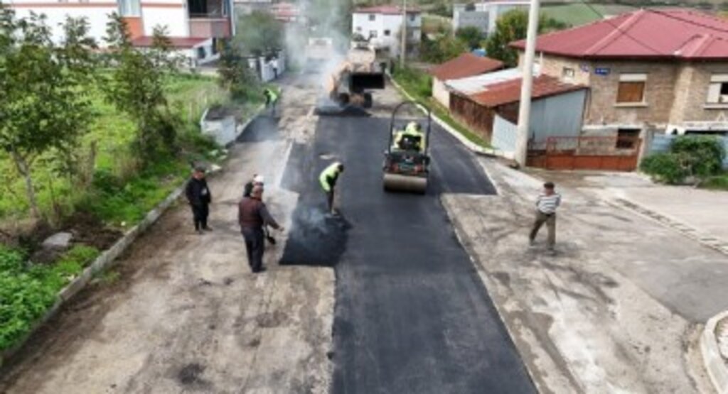 Başkan İhsan Kurnaz: “2025 yılında İlkadım’ın ulaşım ağında ciddi çalışmalara imza atacağız”
