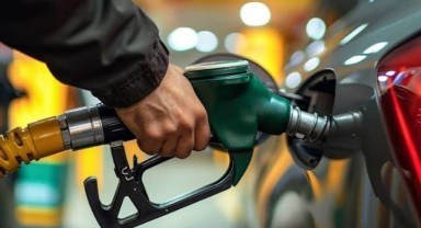 Benzin ve motorinin litre fiyatına zam!