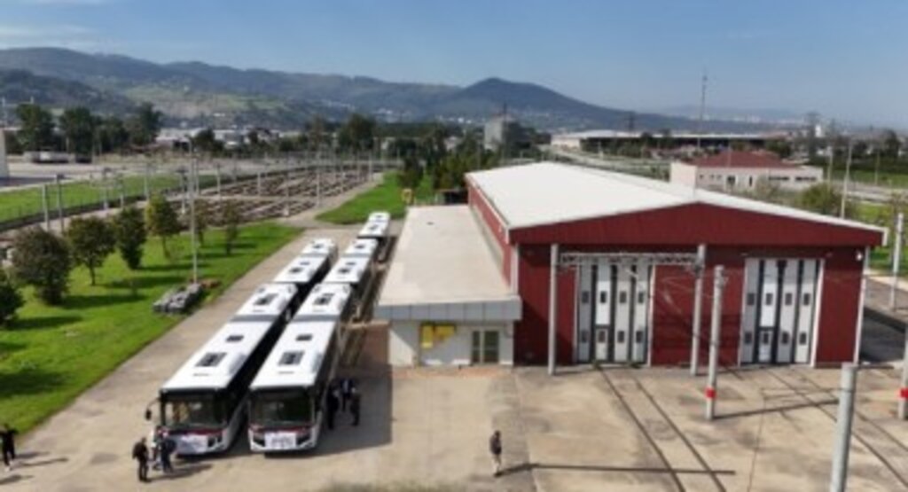 Büyükşehir'in Yeni Otobüsleri Samsun'a Ulaştı