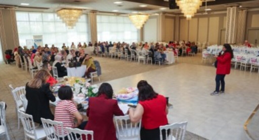 Canik'te Anne Adaylarına Eğitim 