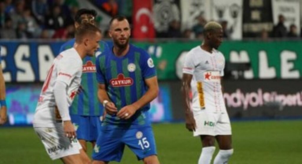 Çaykur Rizespor, Süper Lig’de 5 maç sonra galip geldi