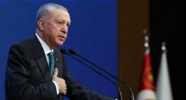 Cumhurbaşkanı Erdoğan'dan İsim Vermeden Sert Eleştiri