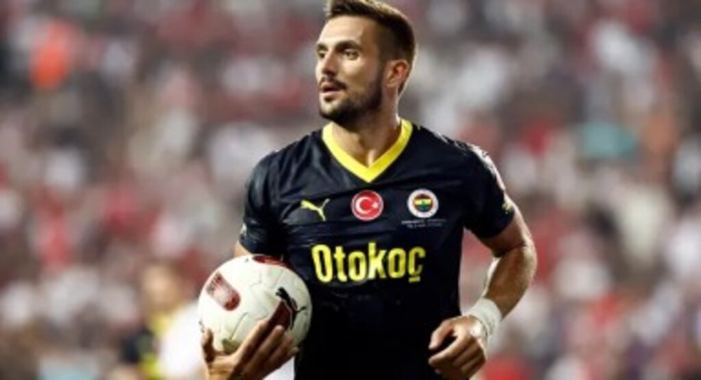 Fenerbahçe'nin yıldızı Tadic Avrupa'nın zirvesinde!