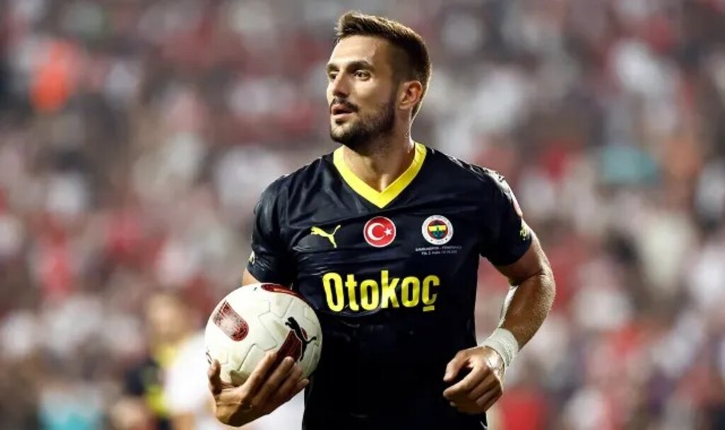 Fenerbahçe'nin yıldızı Tadic Avrupa'nın zirvesinde!