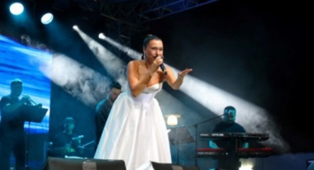 Gala Konserinde Şevval Sam Coşkusu