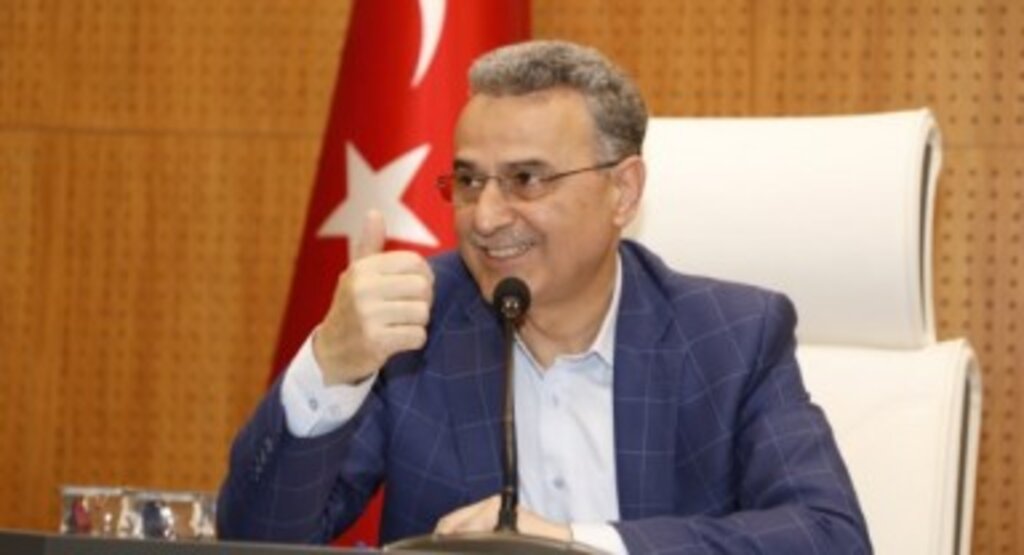 İlkadım'da yol asfaltlama çalışmaları devam ediyor