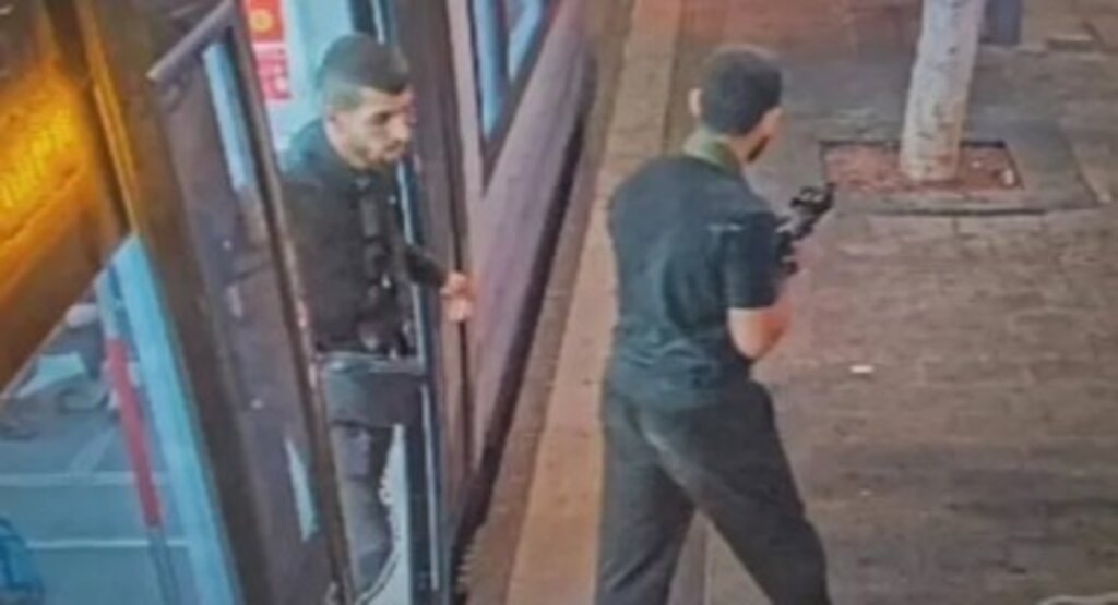 İsrail'de silahlı saldırı: 7 ölü