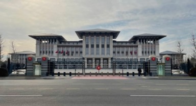 Kamu kurumlarında izin zorunluluğu kalktı!