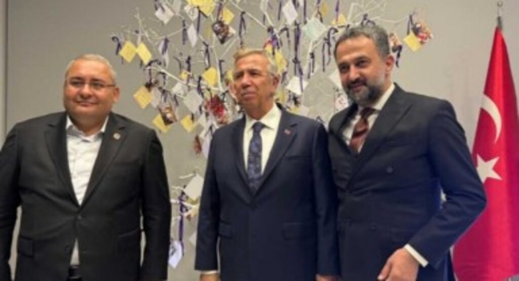 Mansur Yavaş: Belediye Başkanları Kent Konseyi huzurunda, canlı yayında hesap versin