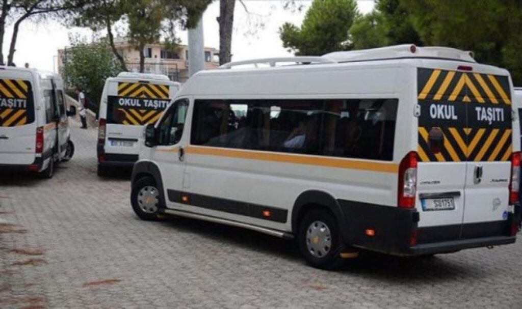 MEMUR-SEN’den açıklama: “Memura servis hizmeti devam edecek”