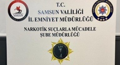Samsun İlkadım'da eve uyuşturucu baskını! 163 Adet Ecstasy Ele Geçirildi