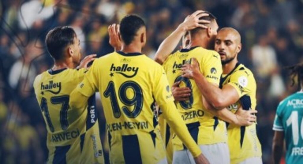 Süper Lig’de pazar mesaisi nefes kesti: Fenerbahçe, Gaziantep FK ve Antalyaspor kazandı
