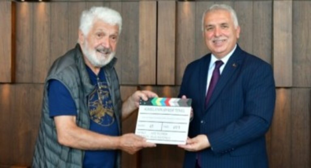 Trabzon valisi Valisi, “Sümela’nın Şifresi Temel” Filmi Oyuncuları ile Bir Araya Geldi