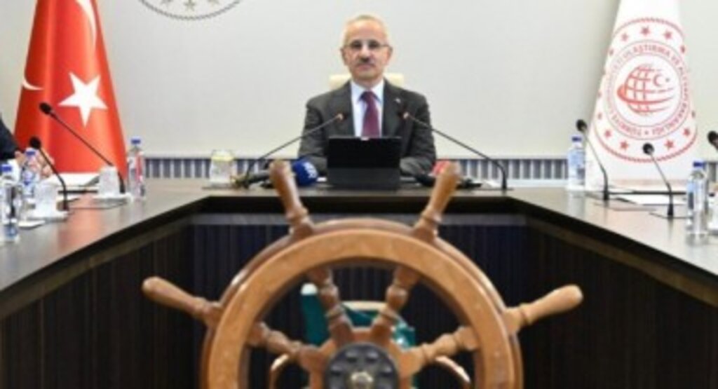 Türkiye’den ‘Lübnan’ hamlesi: Türk bayraklı gemilerin güvenlik seviyesi 3’e çıktı