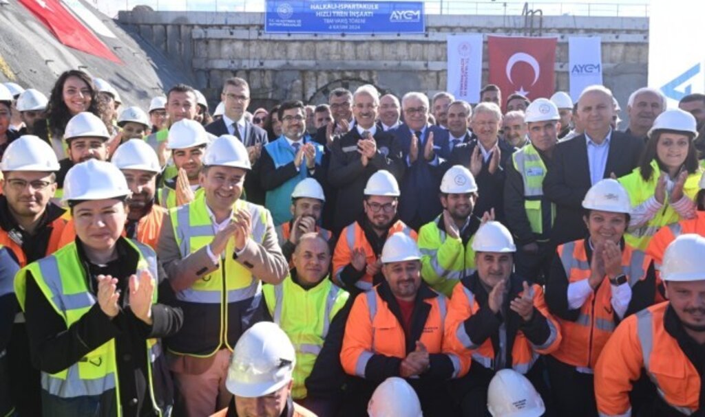 Bakan Uraloğlu: