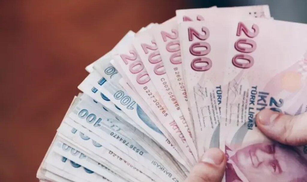 Asgari ücret yüzde 39 değer kaybetti
