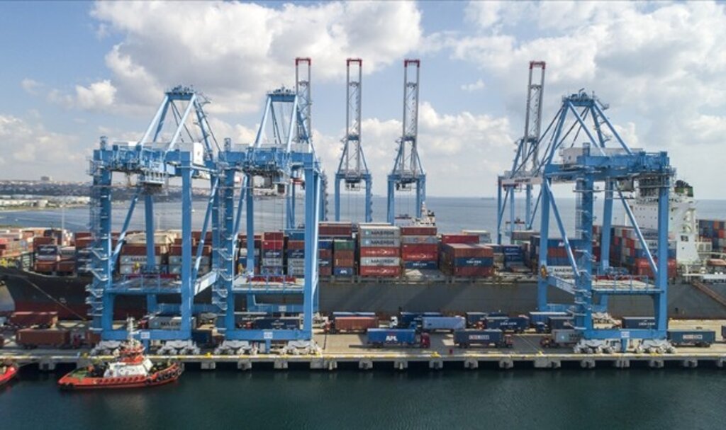 Çin’den ticaret fazlasında tarihi rekor: 1 trilyon dolar kapıda