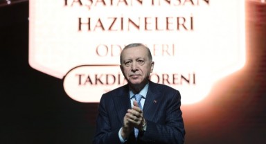 Cumhurbaşkanı Erdoğan'dan Sanatçılara Kültürel Mirası Koruma Çağrısı