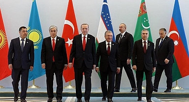 Cumhurbaşkanı Erdoğan'dan Türk Dünyası Zirvesi'nde Birlik Vurgusu