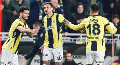 Fenerbahçe, Sivasspor'u 4-0 Yendi, Üst Üste Üçüncü Galibiyetini Aldı