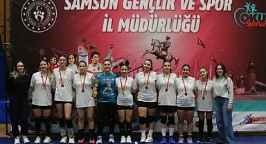 Genç Bayanlar Hentbol İl Birinciliği Sona Erdi