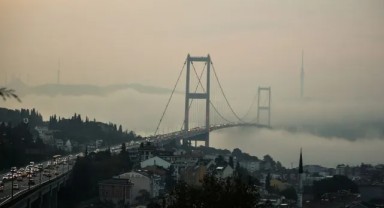 İstanbul Boğazı’nda Sis Engeli