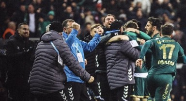 Kocaelispor, liderliği uzatmalarda kurtardı: Bandırmaspor’la gol düellosunda denge var