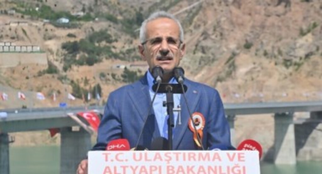 Yusufeli Yolları'nda İki Yılda 929 Bin Araç Geçişi