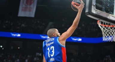 Anadolu Efes, Bayern Münih’i devirdi: Euroleague’de 2 maç sonra kazandı