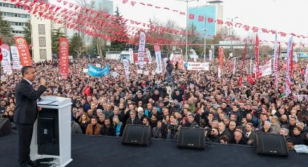 CHP Genel Başkanı Özgür Özel: