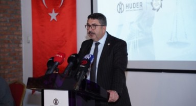 HUDER’den Türkiye’nin Sivil Anayasa Yolculuğu Projesi!