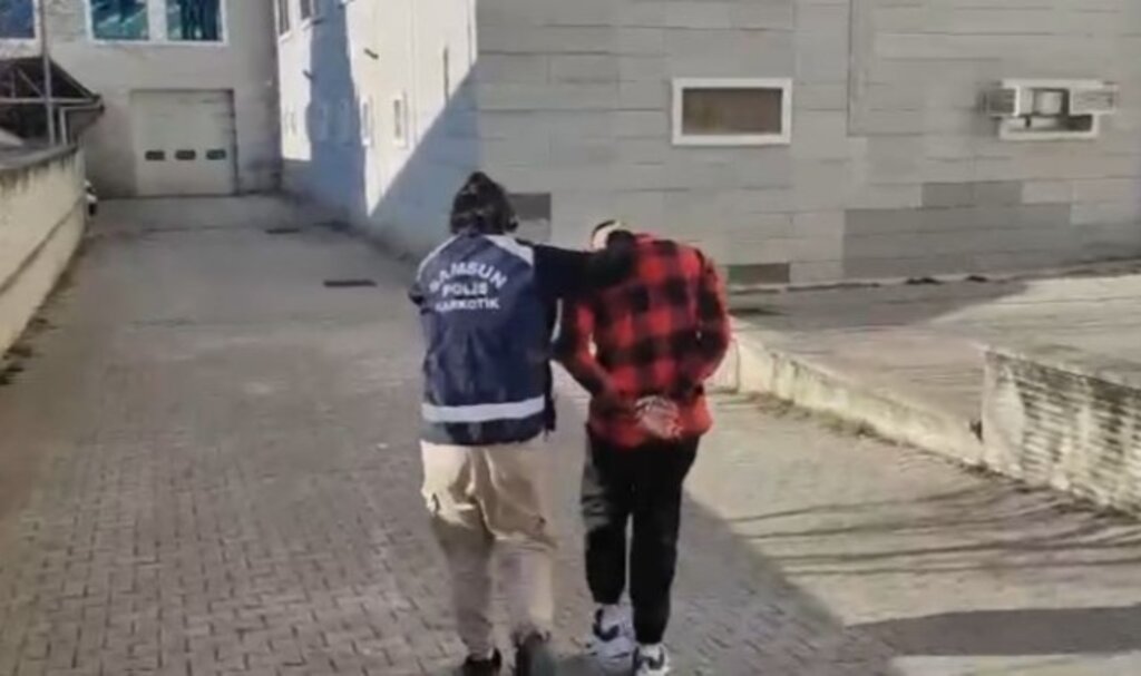 Samsun'da Hırsızlık Suçundan Aranan Şahıs Tutuklandı
