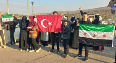 Suriye’de Özgürlük Kutlamaları Devam Ediyor