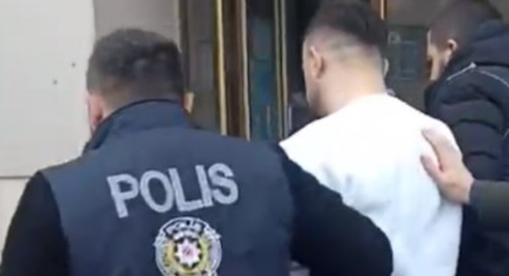 Vezirköprü’de Tasarlayarak Öldürme Suçundan Aranan Şahıs Yakalandı