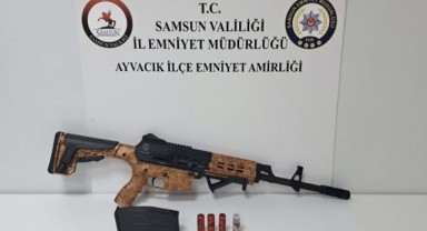 Ayvacık'ta Şüpheli Araç Operasyonu: Ruhsatsız Silah Ele Geçirildi