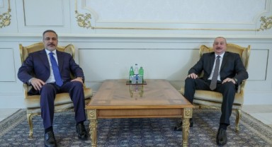 Bakan Hakan Fidan'dan Bakü Ziyareti: Aliyev ile Görüştü