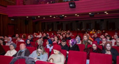 Bursalılar her Pazar Tayyare Sineması'nda buluşuyor