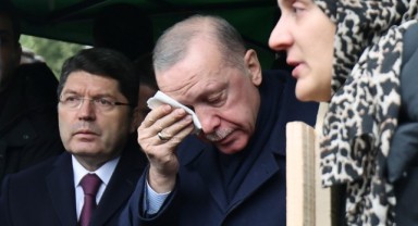 Cumhurbaşkanı Erdoğan, Gültekin ailesinin cenaze törenine katıldı