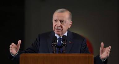 Cumhurbaşkanı Erdoğan: İnsanı Eşya ile Bir Tutan Her Şey Gayri İnsanidir