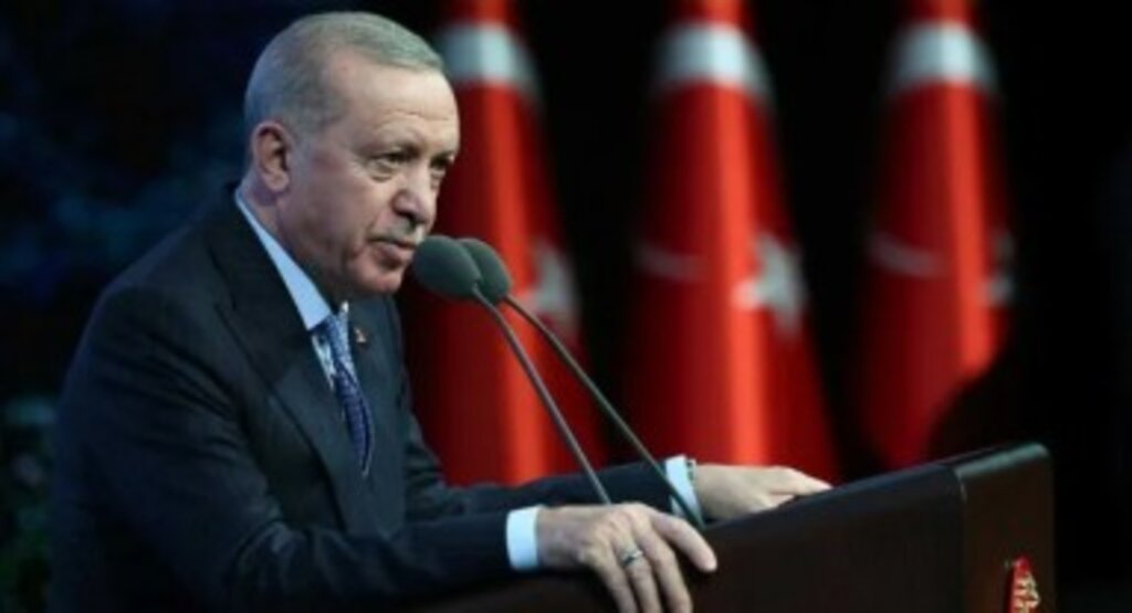 Cumhurbaşkanı Erdoğan, Mehmetçik’in yeni yılını kutladı: “Ordumuz, milletimizin iftihar kaynağıdır”