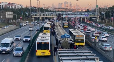 İstanbul'da yeni dönem: Ulaşıma yüzde 35 zam yapıldı