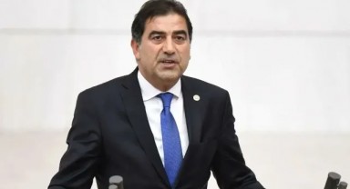 İYİ Parti Konya Milletvekili Ünal Karaman istifa etti
