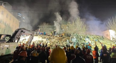 Konya’da 2 kişinin öldüğü bina çökmesi olayıyla ilgili 6 kişi tutuklandı