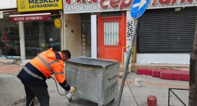 lkadım’da konteyner bakımı ile tasarruf sağlanıyor