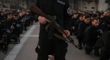 Suriye’de yeni kolluk kuvveti adaylarına eğitim başladı