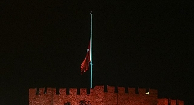 Türkiye 76 Can Kaybı İçin Yasta...