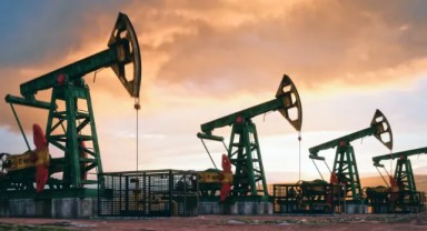 Uluslararası Piyasalarda Brent Petrolün Fiyatı Artışta