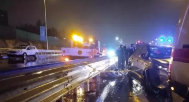 İstanbul'da 6 Aracın Birbirine Karıştığı Zincirleme Kaza!