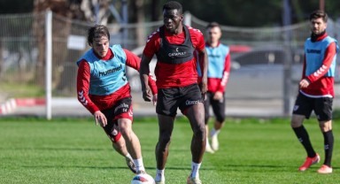 Adana Demirspor, Kritik Deplasmanda Samsunspor'a Konuk Oluyor